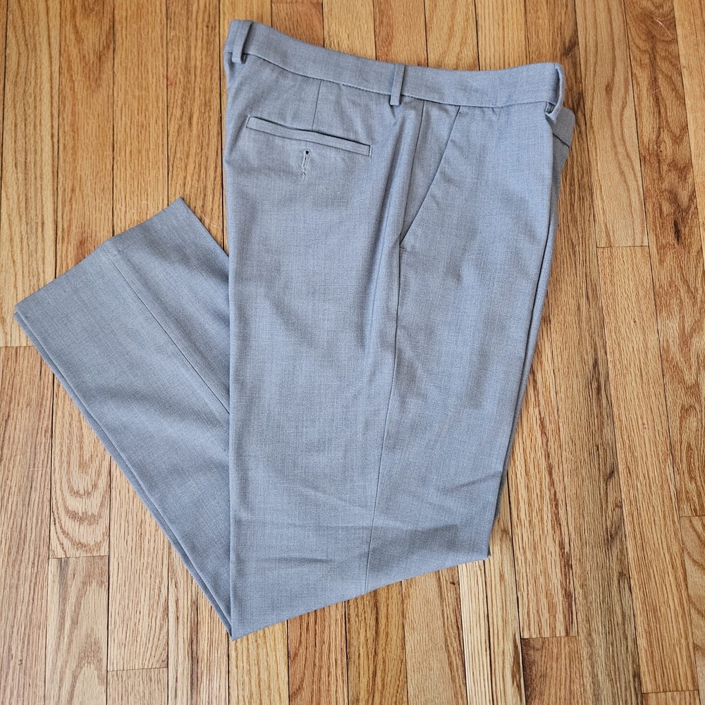 JF J.Ferrar Men's Gray Dress Pants